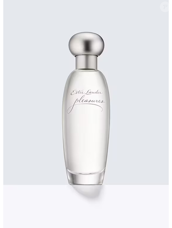 Segundo a descrição oficial da Estée Lauder, o Pleasures é "puro otimismo em um frasco". A fragrância aposta em uma combinação de lírios, peônias brancas e jasmim, acompanhados pela essência de Baie Rose, para proporcionar uma experiência olfativa que evoca flores frescas depois de uma chuva de Primavera