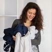 Não jogue fora suas camisetas velhas: 6 maneiras muito fáceis de dar uma nova vida a elas
