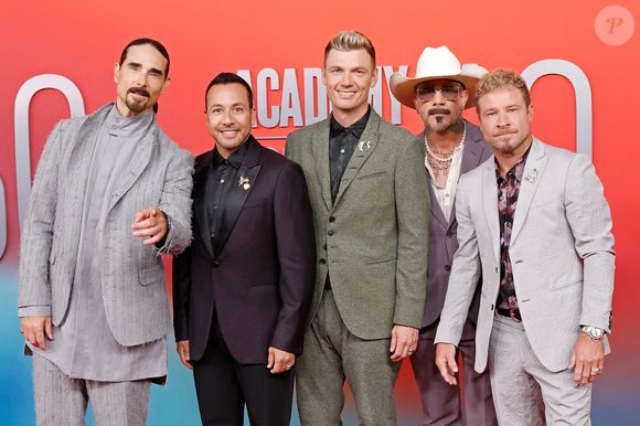 A seguir, o Purepeople te mostra o antes e depois de cada membro do Backstreet Boys no início da carreira e agora!
