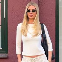 Estilo esportivo, mas superconfortáveis: assim são as sandálias de couro com salto alto da Usaflex que vamos usar o tempo todo