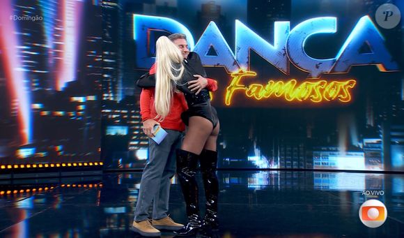Xuxa detonou as críticas que vem recebendo por expor o corpo aos 63 anos de idade