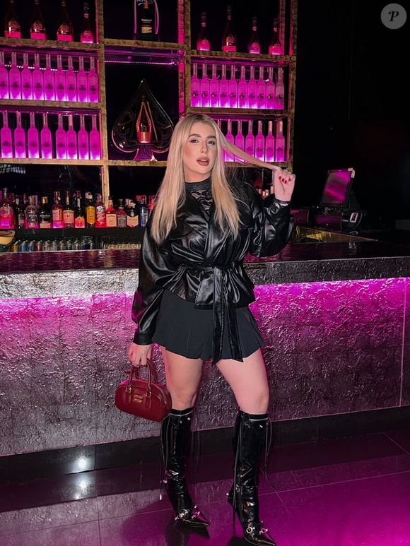 Jéssica de Paula contou que visitou o restaurante frequentado por Vini Jr. em Madri, mas negou encontro com Virgínia Fonseca