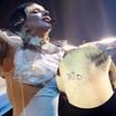 Uma tatuagem bem escondida de Lady Gaga revela a paixão da cantora pelo Rio: 'Escrita por uma criança da favela'