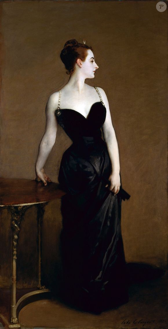 De acordo com a revista Vogue, o vestido azul-marinho da Schiaparelli usado por Lauren Sánchez Bezos foi inspirado na obra Madame X, do artista John Singer Sargent, trazendo uma proposta conceitual sobre a evolução da moda