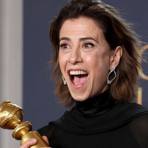 Fernanda Torres venceu o Globo de Ouro 2025!