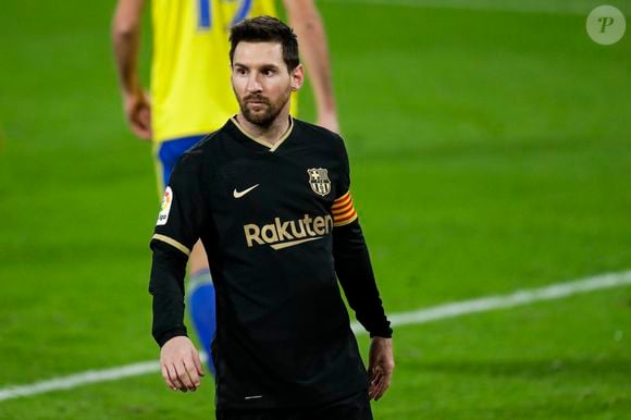 Lionel Messi deixou o Barcelona em 2021, após 17 anos defendendo o clube