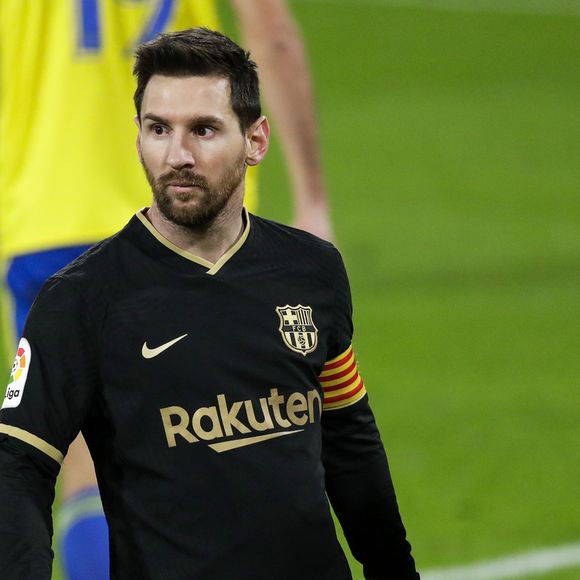 Lionel Messi deixou o Barcelona em 2021, após 17 anos defendendo o clube