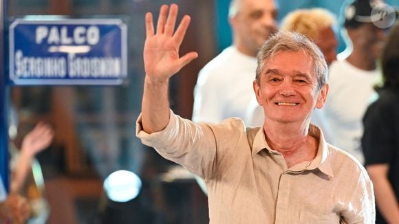Serginho Groismann recebeu homenagem carinhosa de Evandro Mesquita no 'Altas Horas' de 3 de outubro