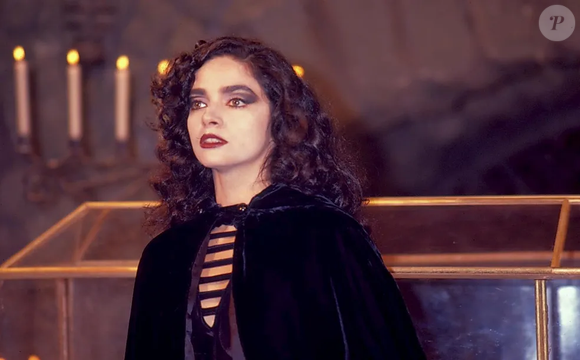 Claudia Ohana foi abordada por policiais depois de dançar com música que até o papa reprovou!