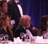 Donald Trump é retirado às pressas após tiros interromperem jantar com jornalistas em Washington