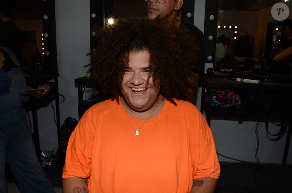 Gominho sempre teve um visual muito característico com o cabelo black