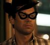 Chico (Amaury Lorenzo) vira bandido na novela Volta por Cima