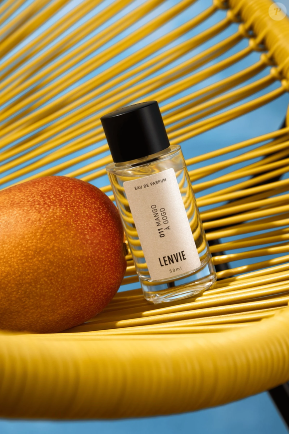 011 MANGO A GOGO (Lenvie) - 50 ml | R$ 339,00 - criado pelo perfumista Isaac Sinclair, o perfume aposta na intensidade da manga brasileira combinada com caramelo e notas amadeiradas. O resultado é uma fragrância exótica, envolvente e marcante, perfeita para quem quer deixar rastro.