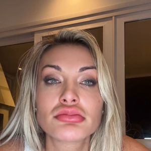 Andressa Urach revelou detalhes de sua situação financeira e psicológica ao longo da vida