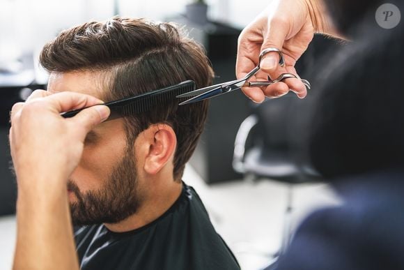 Cabelo comprido masculino: especialista revela quem realmente combina com fios longos após os 40 anos