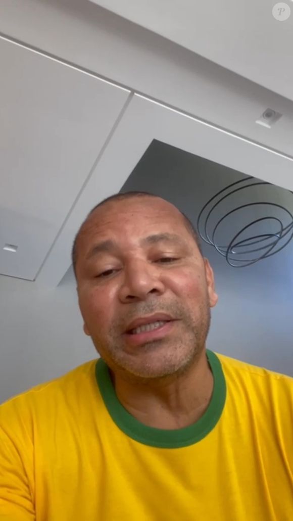 O empresário Neymar Santos, pai de Neymar Jr., assegurou não ter dado dinheiro para ter vídeo comprometedor do filho