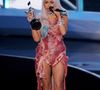 Lady Gaga ousou com o look de carne escolhido para o VMA de 2010.