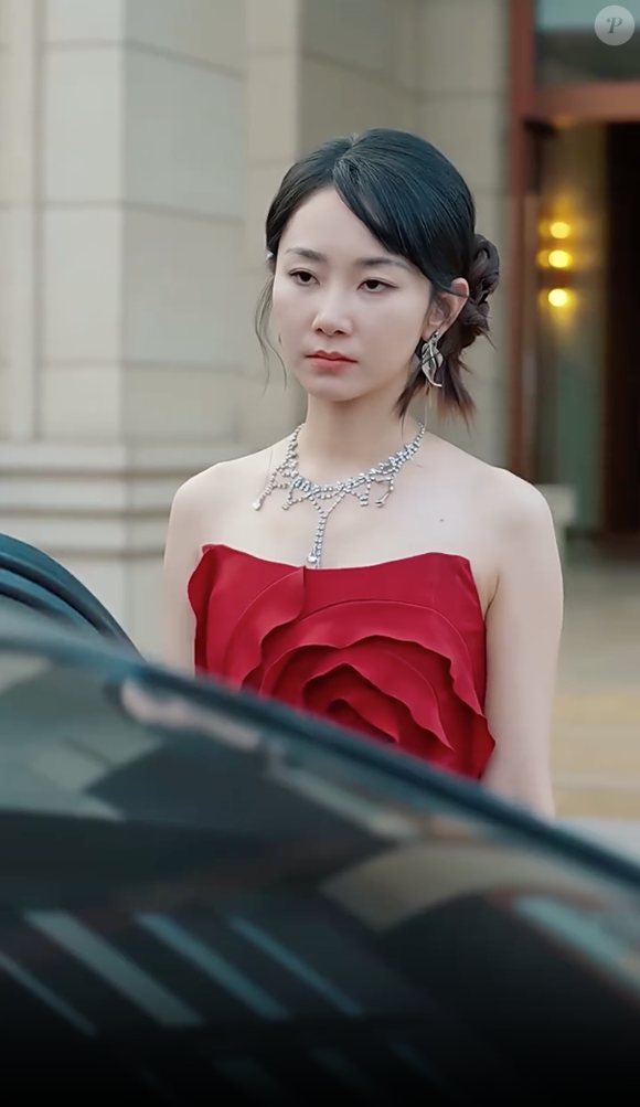 'Uma Aposta de Amor ou Morte' está disponível no aplicativo DramaBox e tem 81 episódios de 2 minutos