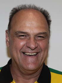 O adeus a uma lenda: família de Oscar Schmidt atende a pedido emocionante do atleta em cerimônia de cremação