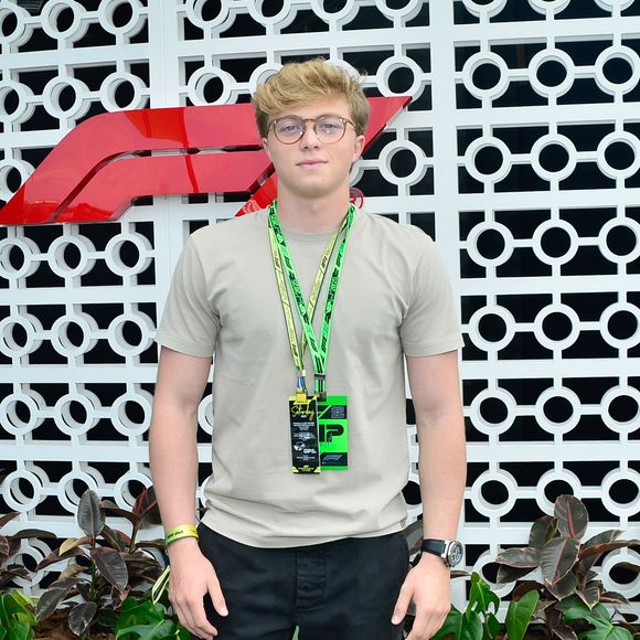 Benício Huck completou 18 anos em 2025