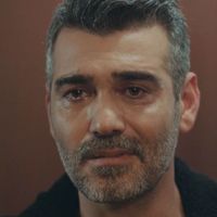 George Clooney da Turquia? Sarp da novela 'Força de Mulher', Caner Cindoruk viraliza por semelhança com vencedor do Oscar: 'Sensação agradável'