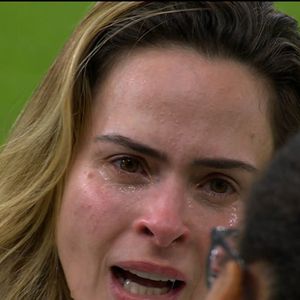 Ana Paula Renault segue no 'BBB 26' mesmo após a morte do pai
