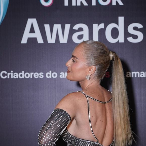 Angélica aposta em rabo de cavalo ultra longo para o TikTok Awards 2024