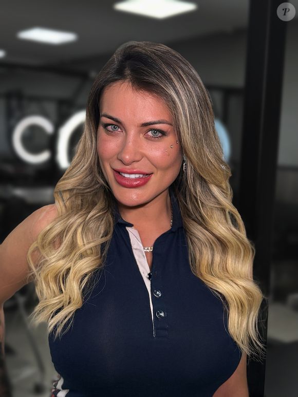 Andressa Urach é uma famosa criadora de conteúdo adulto.