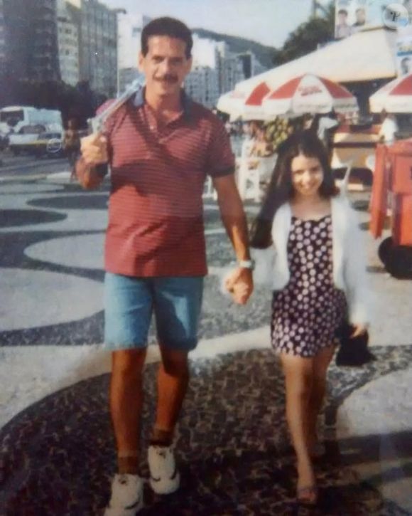 Tati Machado perdeu o pai em julho de 2021, vítima de um aneurisma cerebral