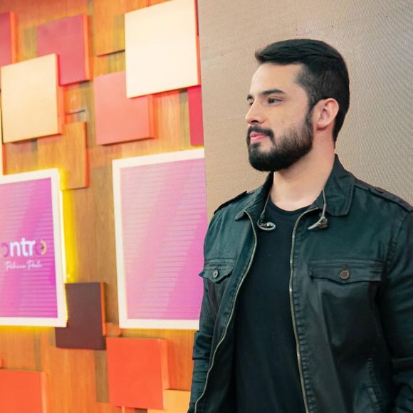 Namorado da filha de Joelma e Ximbinha, Neto Alcântara é baterista da banda da cantora