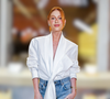 Nem branca, nem preta: nunca pensei, mas esta é a cor de roupa íntima que salva qualquer look branco da transparência