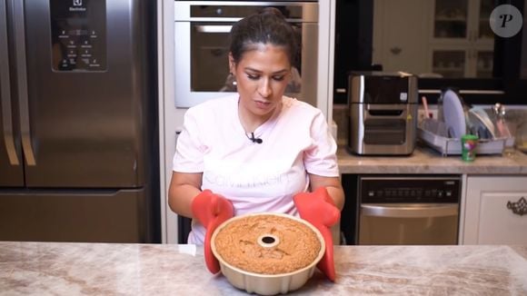 Bolo de iogurte de Simone Mendes: com queijo e só 2 xícaras de trigo, receita é melhor do que a de padaria