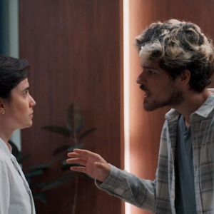 Raul descobre que é filho de Samira na novela 'Três Graças' e não denuncia a própria mãe