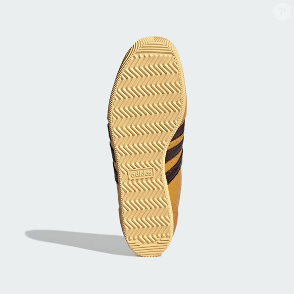 Design atemporal e conforto para o dia a dia fazem do Adidas Japan um dos lançamentos mais comentados da marca