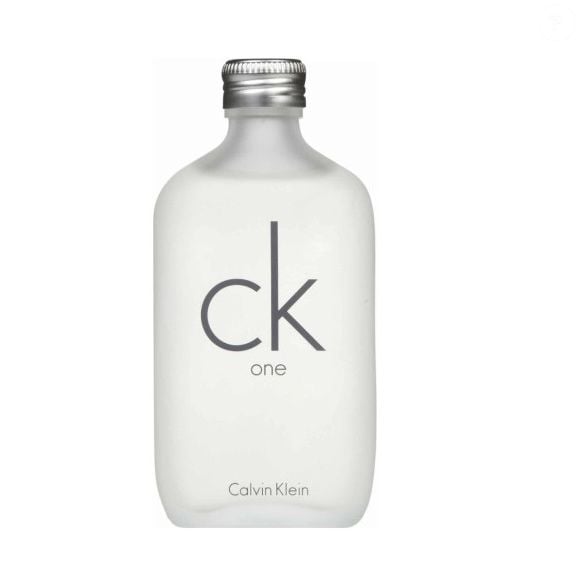 A fragrância CK, da Calvin Klein, traz a bergamota nas notas de topo, garantindo um frescor único e marcante como o do perfume de Boticário
