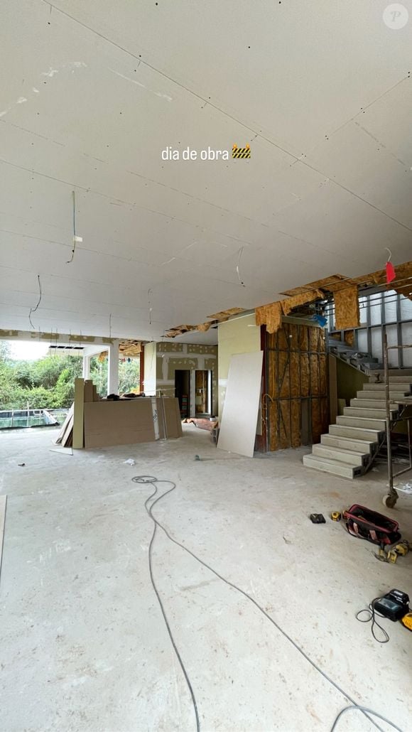 BBB 26 Jonas Sulzbach compartilhou na web detalhes da construção de sua mansão de luxo