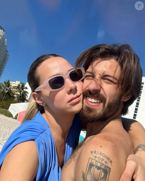 Carol Dantas, mãe do primeiro filho de Neymar, foi escolhida como madrinha de Bruna Biancardi e será acompanhada do atual marido, Vinicius Martinez