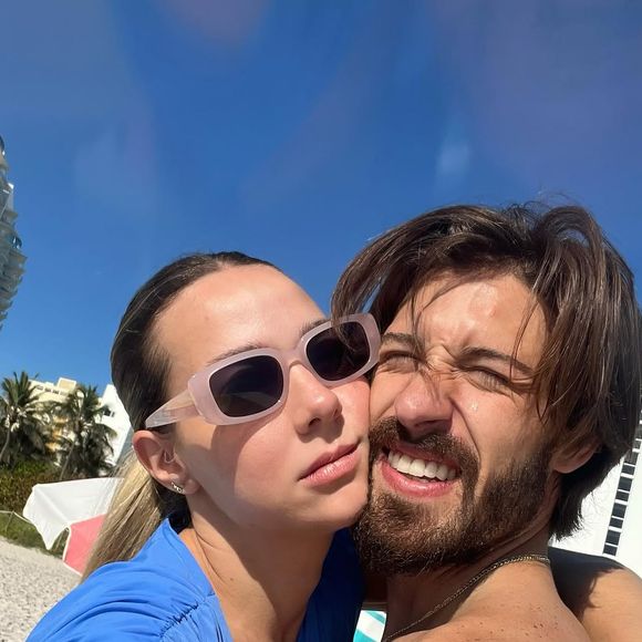 Carol Dantas, mãe do primeiro filho de Neymar, foi escolhida como madrinha de Bruna Biancardi e será acompanhada do atual marido, Vinicius Martinez