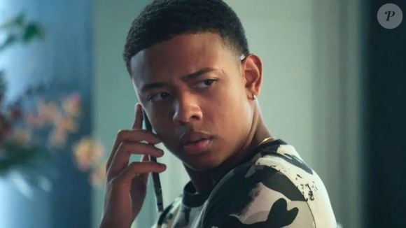 Em 'Volta por Cima', Nando, filho de Edson (Ailton Graça) e Rosana (Viviane Araújo), enfrentou um drama delicado ao desenvolver problemas de saúde relacionados ao uso de anabolizantes