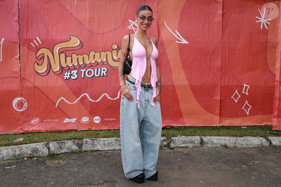 A criadora de conteúdo, que se tornou um dos maiores nomes da nova economia no Brasil, fala sobre suas origens na favela da Maré, no Rio de Janeiro, e sobre os desafios que enfrentou até consolidar sua marca no mercado de beleza.