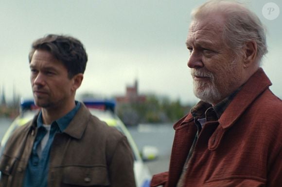 A minissérie ‘Sacrifício de Sangue’, da Netflix, acompanha o detetive Thomas Berg em uma perigosa investigação envolvendo policiais assassinados