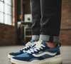 Com design moderno, conforto e detalhes em azul, o Tênis Vans Ultrarange VR3 Neo True White se destaca como uma opção versátil para o dia a dia