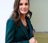 O segredo do visual de verão da rainha Letizia pode estar na psicologia. Especialistas explicam como um bronzeado natural transmite saúde, descanso e segurança pessoal