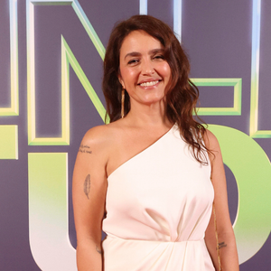 Com lastro e intimidade: quase ninguém sabe, mas Manuela Dias namorou com o marido de uma importante atriz da novela 'Vale Tudo'