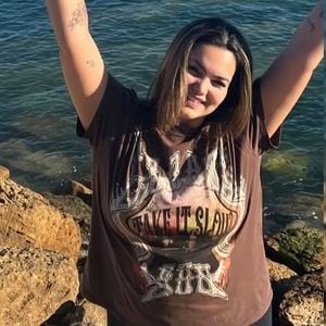 Suzanna Freitas chegou a pesar 92 kg em fevereiro de 2023, durante o período em que passou em Portugal