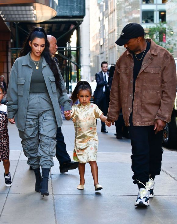 Kanye West se queixou sobre não ver seus quatro filhos que ele tem com Kardashian