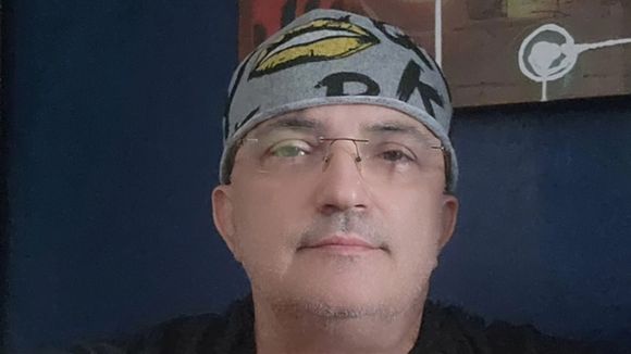 Qual foi a causa da morte de Figueira Júnior? 'Me pegou de surpresa', diz pessoa próxima ao dublador de 'Dragon Ball', que tinha 60 anos