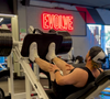 Felipe voltou a mostrar a dedicação aos treinos ao publicar uma foto durante um exercício de leg press nos stories do Instagram, reforçando que a rotina fitness passou a fazer parte de seu dia a dia.