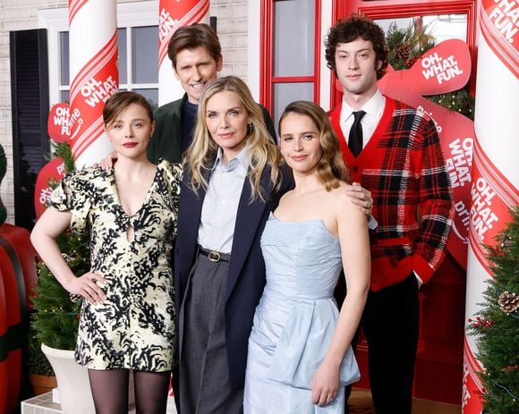 Elenco de 'Um Natal Surreal' também conta com Eva Longoria, Felicity Jones, Denis Leary, Dominic Sessa, Danielle Brooks e Maude Apatow