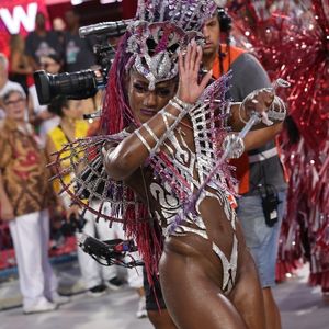 Érika Januza ficou 4 anos como Rainha de bateria da Viradouro no Carnaval do Rio